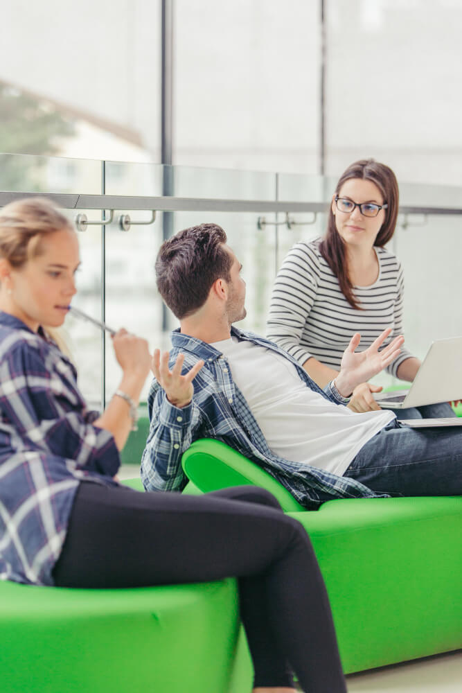 man-narrating-story-his-colleagues